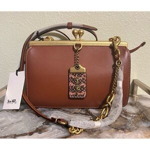 RARE Coach Double Frame Kisslock 19 Purse!